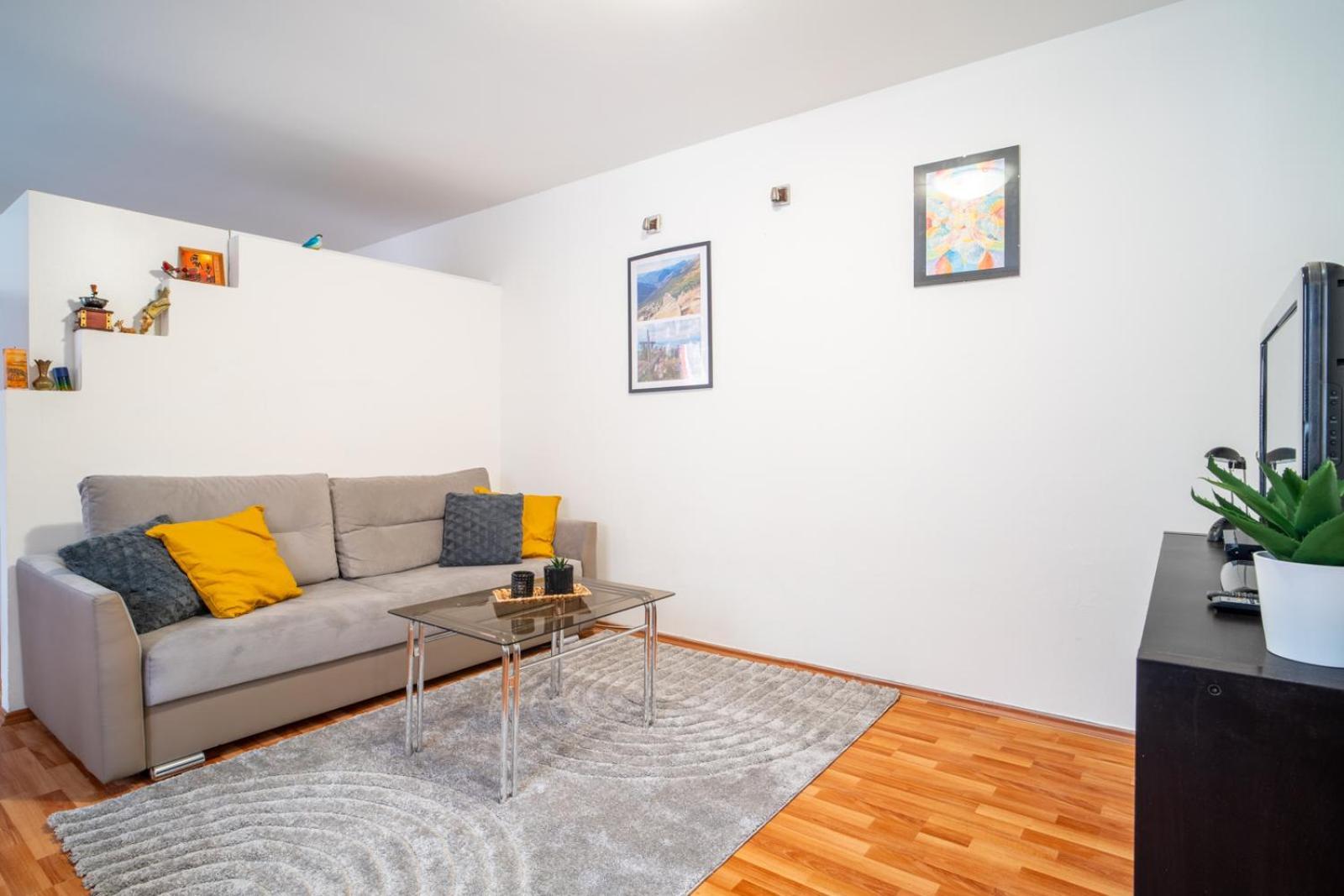 A Cozy Apartment In Bratislava Downtown ภายนอก รูปภาพ