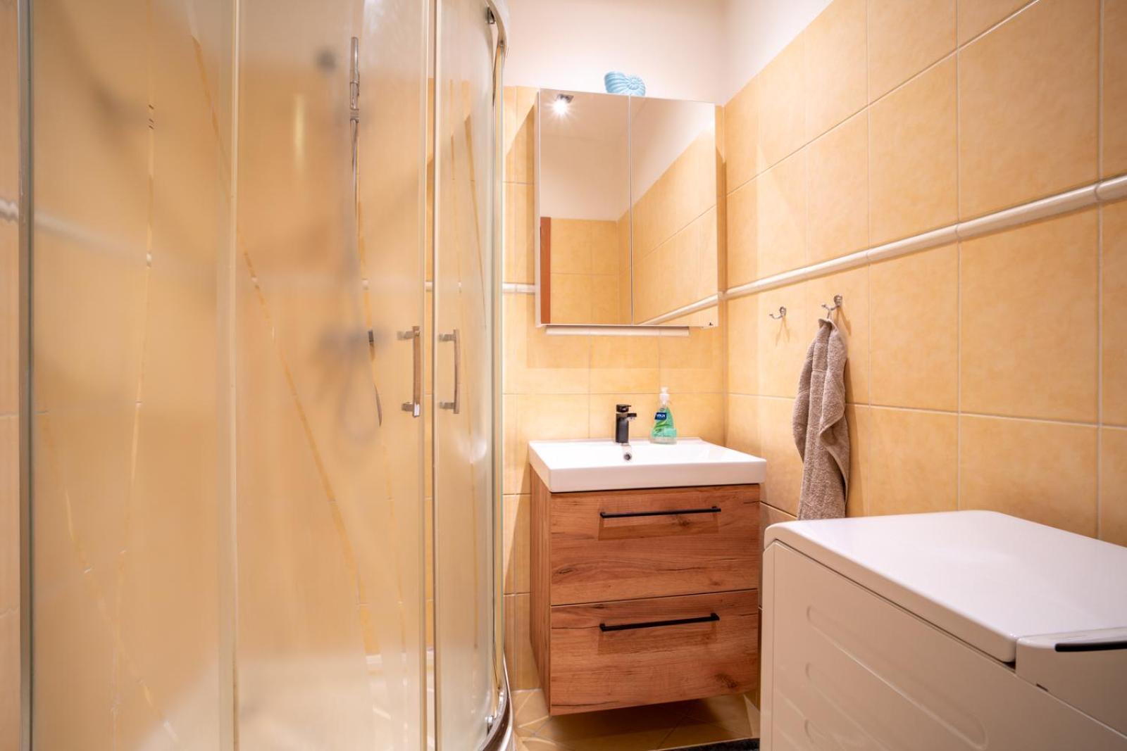 A Cozy Apartment In Bratislava Downtown ภายนอก รูปภาพ