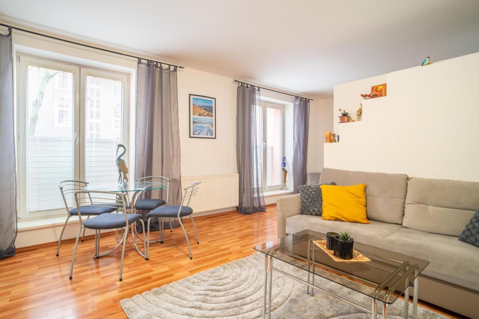 A Cozy Apartment In Bratislava Downtown ภายนอก รูปภาพ